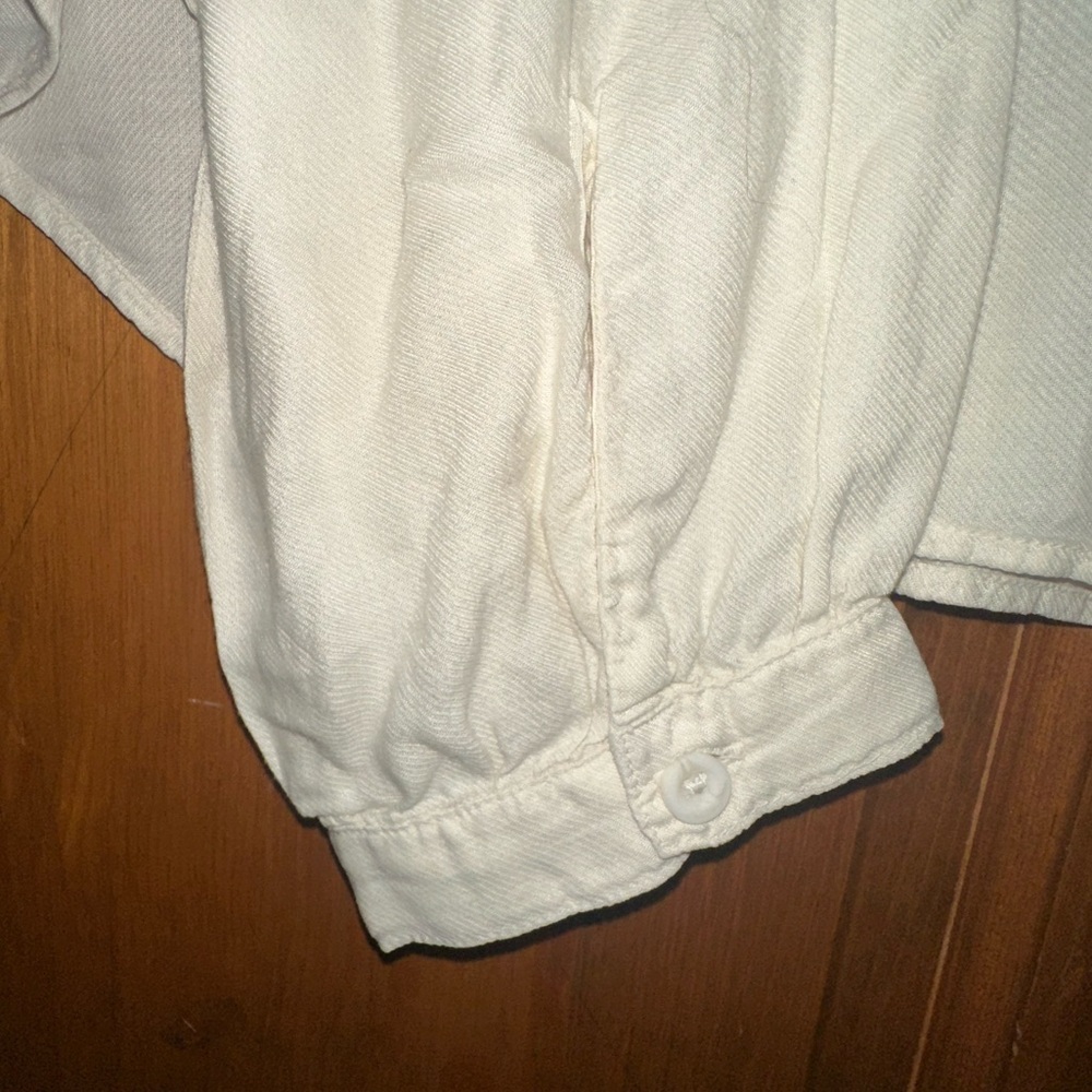 cloth and stone elastic neck button down shirt - Picture 4 of 7
